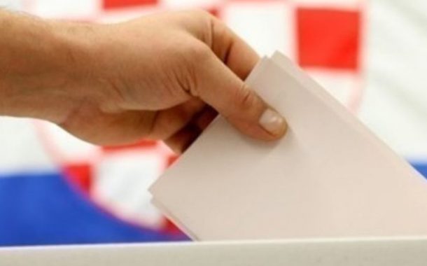 Povjerenje u politiku: Od 412 registriranih glasača, izborima se odazvalo samo 24 glasača